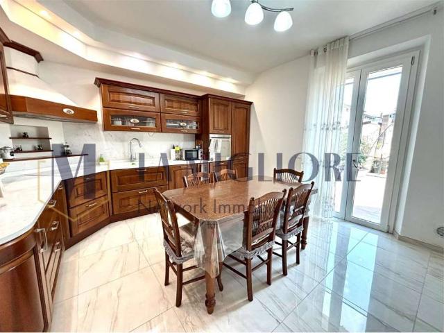 Vendesi casa indipendente a Prato, Cafaggio Grignano