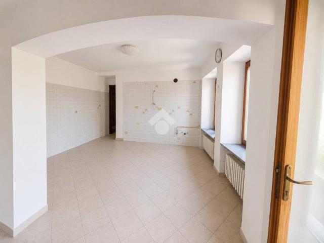 Vendesi casa indipendente a Roppolo via San Vitale, 18
