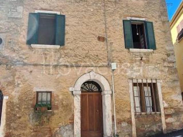 Vendesi appartamento a Rapolano Terme via San Rocco, 4, Serre Di Rapolano