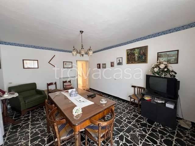 Vendesi casa indipendente a Torino di Sangro via s. Emidio