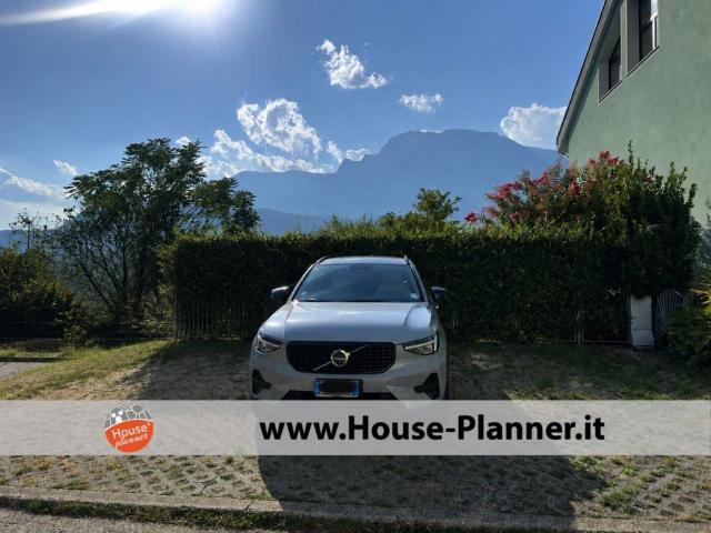 Vendesi casa indipendente a Trento via della Fornace, 27