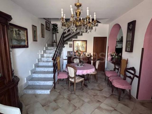 Vendesi casa indipendente a Vairano Patenora via Oreste Cortellessa, Marzanello