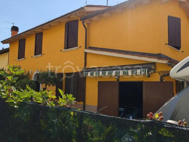 Vendesi casa indipendente a Valsamoggia