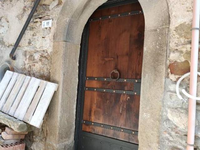 Vendesi casa indipendente ad Altavilla Silentina