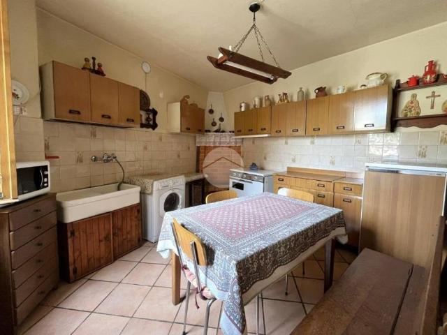 Vendesi casa indipendente ad Andorno Micca via s. Giuseppe, 64, Andorno Cacciorna