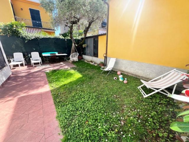 Vendesi casa indipendente ad Arcola via Gaggiola, 34B, Romito Magra