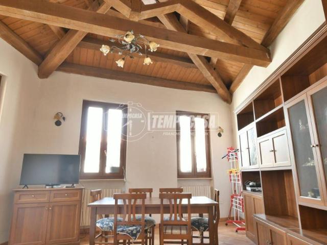 Vendesi casa indipendente ad Ascoli Piceno