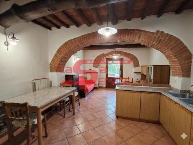 Vendesi casa semindipendente a Nievole, Montecatini Terme