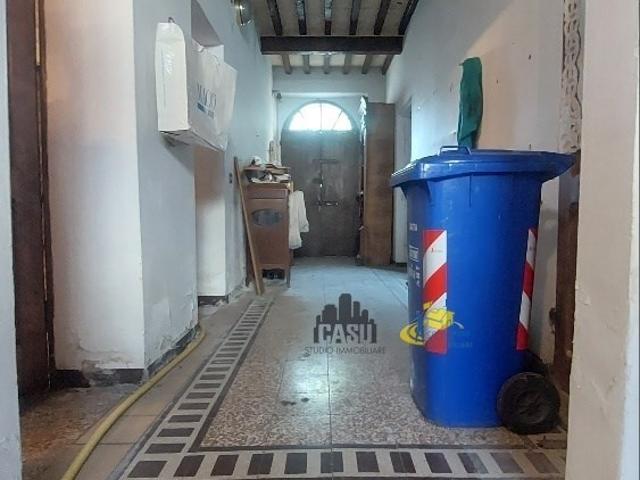 Vendesi casa semindipendente a Soragna