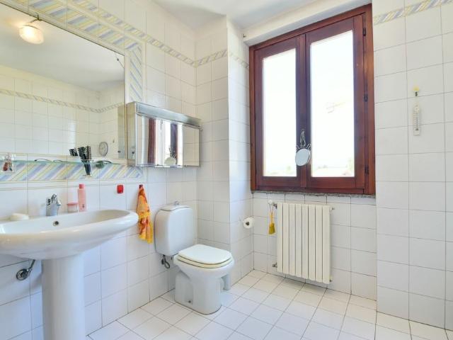 Vendesi casa semindipendente a Vighizzolo, Cantù