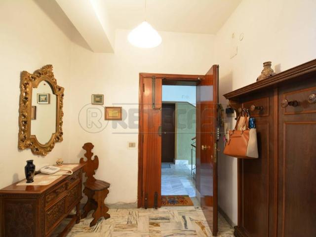 Vendesi quadrilocale a Messina via Pietro Castelli, 250, Gravitelli