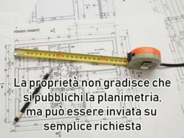 Vendesi quadrilocale a Milano via Santa Croce, Ticinese