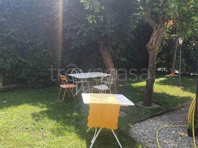 Vendesi quadrilocale a Ospedaletti via XX settembre, 130