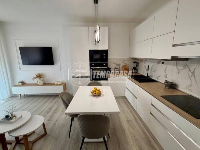 Vendesi quadrilocale a Belluno via Fratelli Rosselli 17