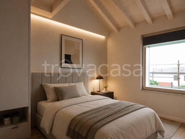 Vendesi quadrilocale a Castelgomberto via Conti Gomberto