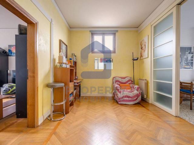Vendesi quadrilocale a Firenze via Andrea Cesalpino, Careggi Rifredi Dalmazia