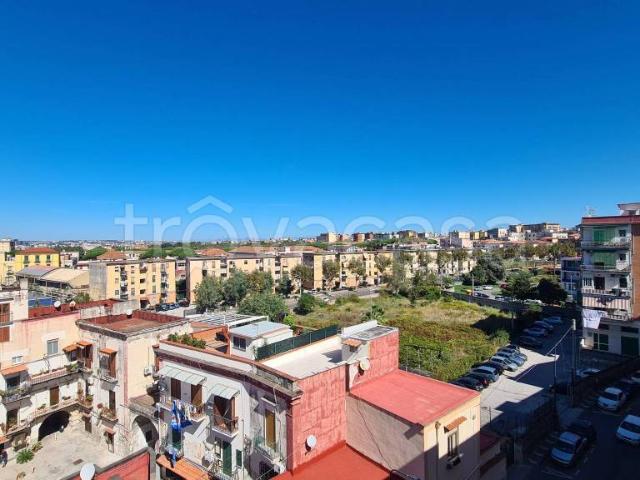 Vendesi quadrilocale a Portici