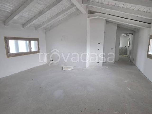 Vendesi quadrilocale a Reana del Rojale via Celio Nanino, 23