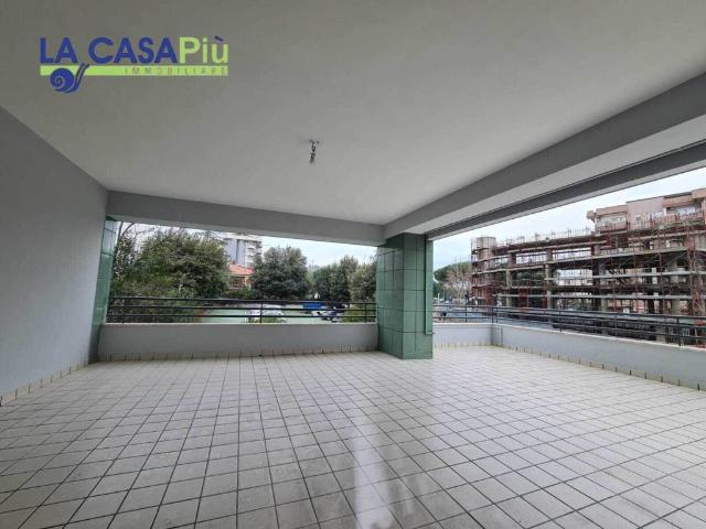 Vendesi quadrilocale a Rende via Genova