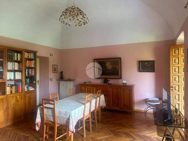 Vendesi quadrilocale a Rivalta di Torino via Umberto I, 50