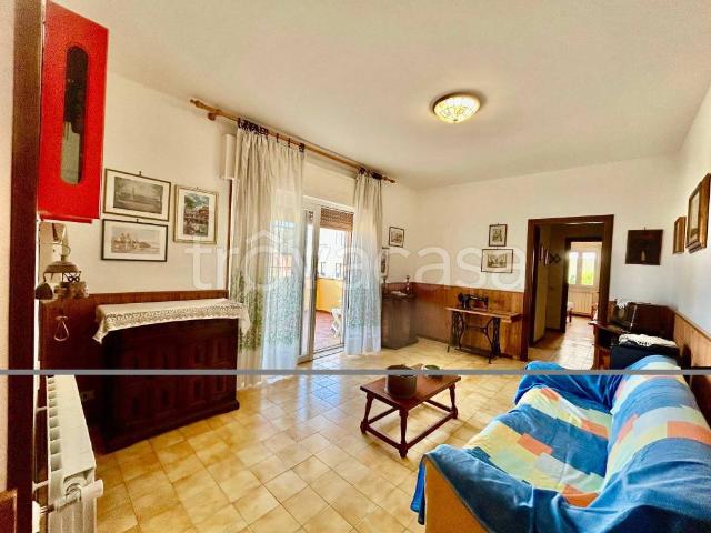 Vendesi quadrilocale a Santa Marinella via Salvo d'Acquisto, 2