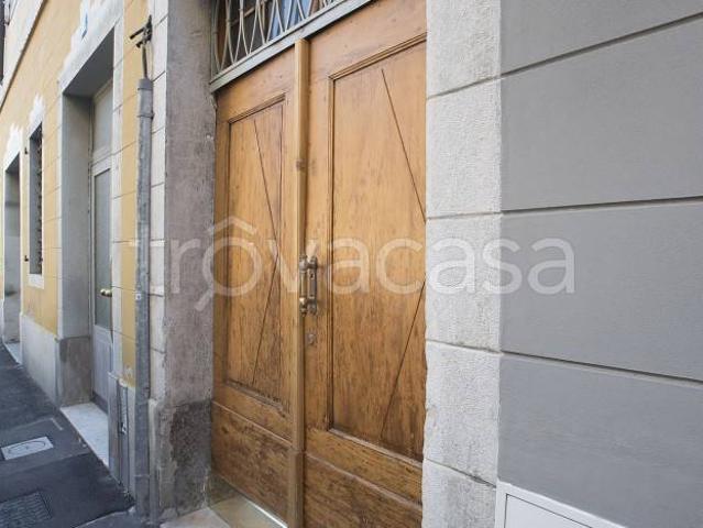 Vendesi quadrilocale a Trieste via Santi Martiri, 4, Città Vecchia