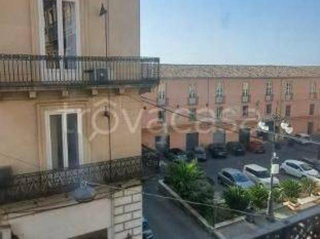 Vendesi quadrilocale a Vibo Valentia corso Umberto I, 86