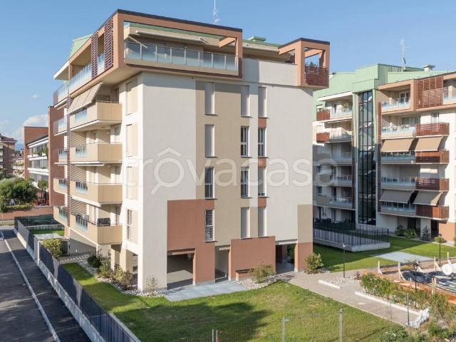 Vendesi quadrilocale ad Agrate Brianza