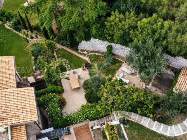 Vendesi quadrilocale ad Assisi via Fonti di Moiano