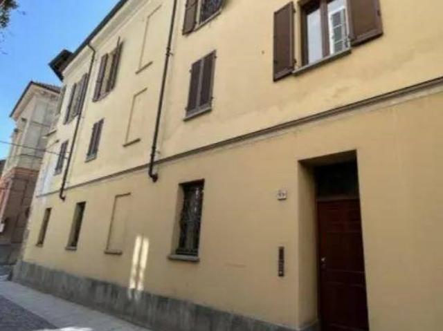 Vendesi quadrilocale ad Asti, Centro Storico