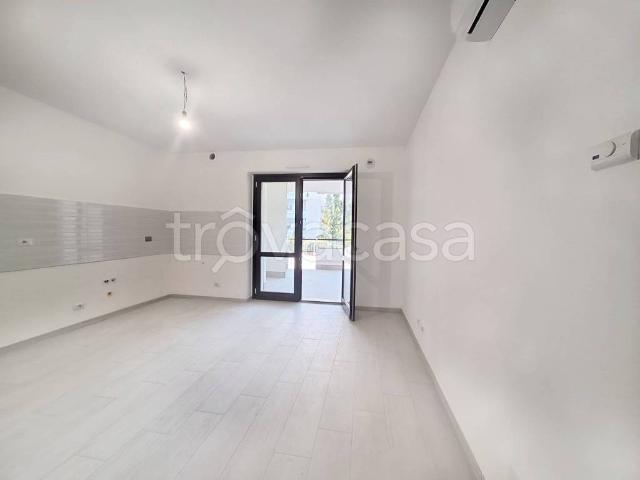 Vendesi stabile/palazzo a Roma, La Storta