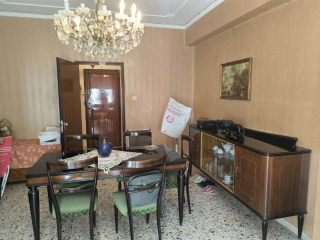 Vendesi trilocale a Messina via santa marta 316