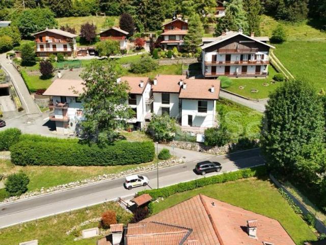 Vendesi trilocale a Bratto, Castione della Presolana