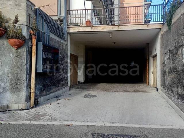 Vendesi trilocale a Catania via Galermo, 105, Cibali