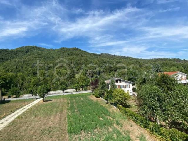 Vendesi trilocale a Chiusa di Pesio, Vigna