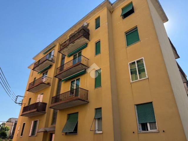 Vendesi trilocale a Parma via Volturno, 40, Ospedale Volturno