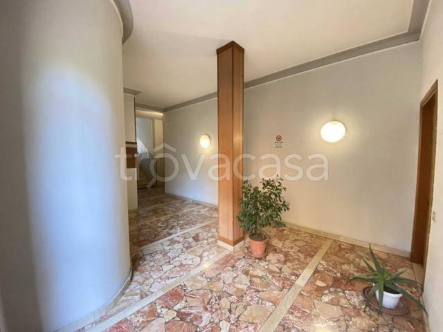 Vendesi trilocale a Parma via Emilia Est, 86, San Lazzaro