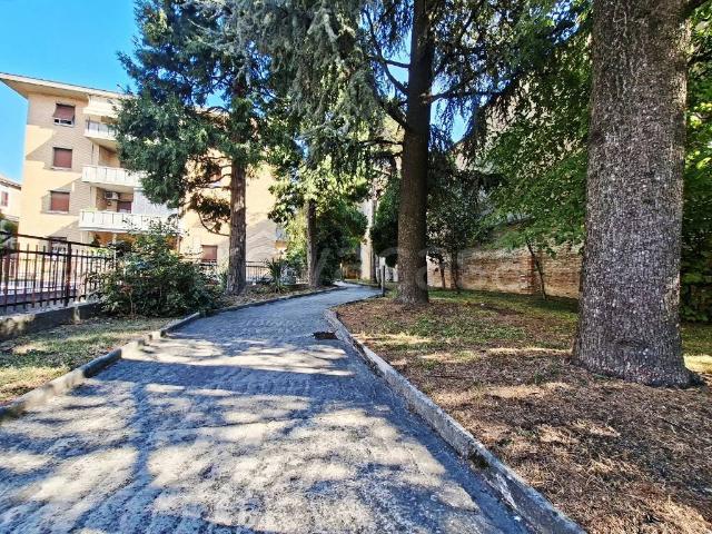Vendesi trilocale a Parma via Felice Corini, San Leonardo