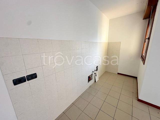 Vendesi trilocale a Piombino Dese via Giosuè Carducci, Levada