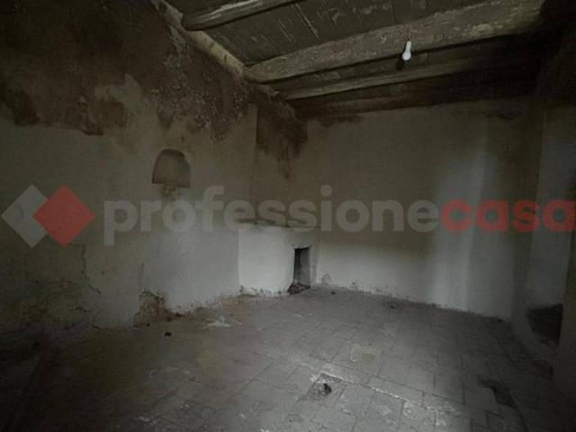 Vendesi trilocale a Rocca Canterano via Porta Parata