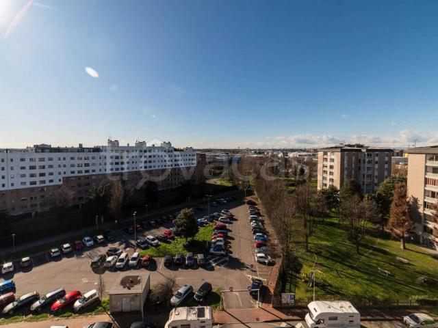 Vendesi trilocale ad Assago, Centro