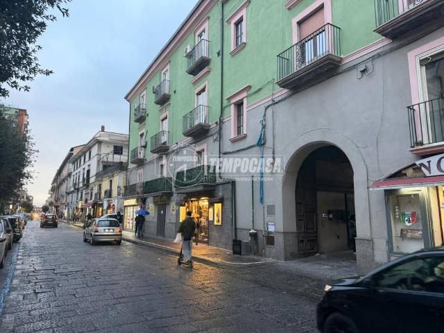 Vendesi trilocale ad Aversa via Armando Diaz 19