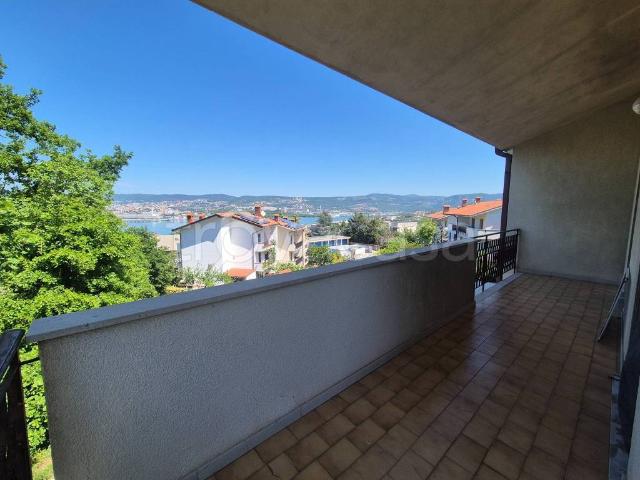 Vendesi villa a schiera a Muggia via dei Calderai, 15