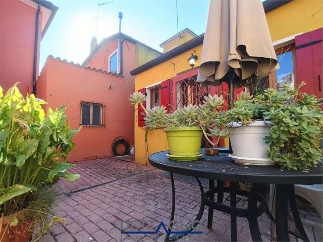 Vendesi villa a schiera a Mirano via Scortegara, 144, Zianigo