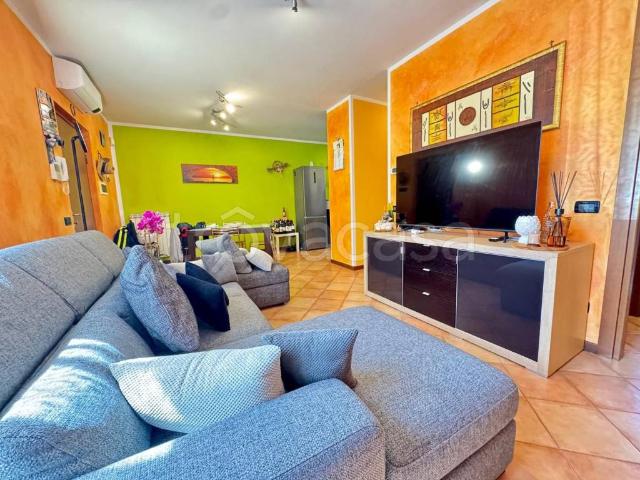 Vendesi villa a schiera a Badia Pozzeveri, Altopascio