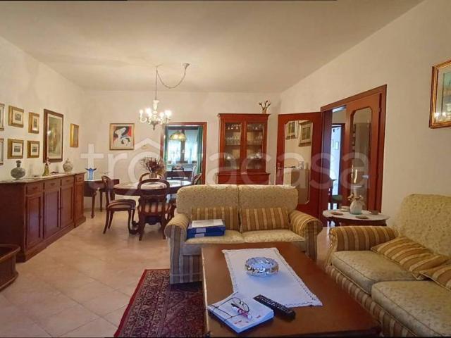 Vendesi villa a schiera a Fiscaglia vicolo Porto, 72