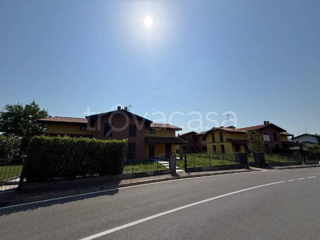 Vendesi villa a schiera a Gornate Olona via Mastri Muratori