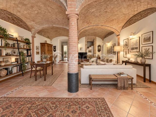 Vendesi villa a schiera a Parma via Roma, 50, Vicofertile