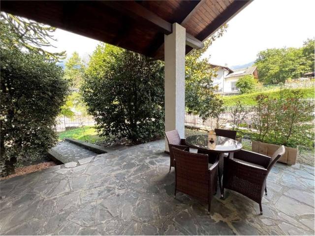 Vendesi villa a schiera a Perosa Argentina strada della Baisa, 6