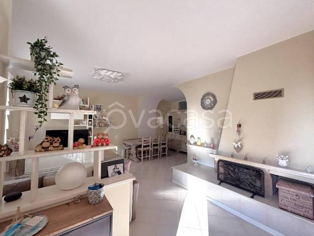 Vendesi villa a schiera a Pistoia via dei Frosini, 3, Vergine